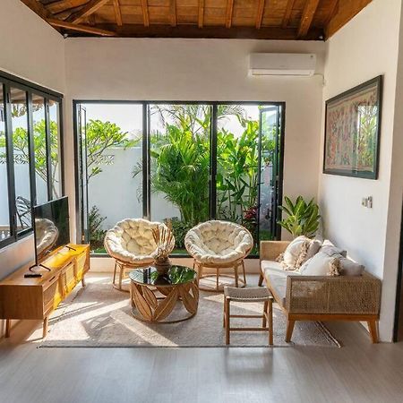 Berawa Canggu Stylish Joglo 3 Bedrooms Private Villa With Private Pool Esterno foto